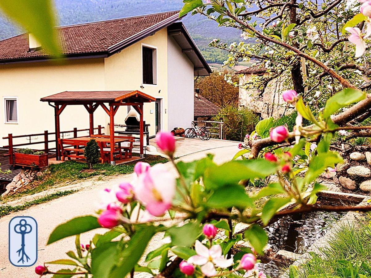 Casa Vacanze Antico Eremo, Tra Natura E Tradizione Campodenno المظهر الخارجي الصورة
